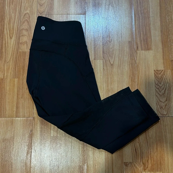 Black Lululemon Sweat Your Heat out Crop Pants - Picture 2 of 9